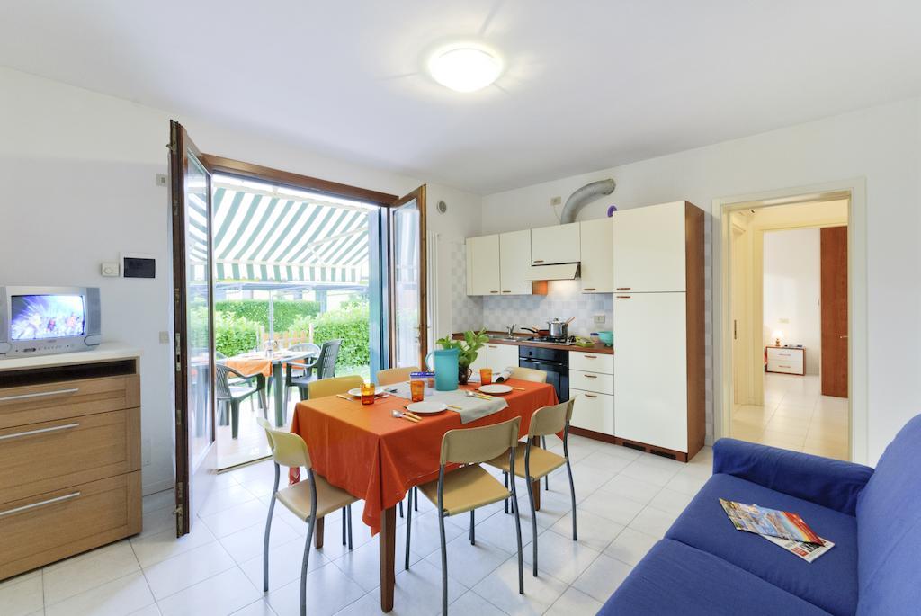 Villaggio Cristina Caorle Rum bild
