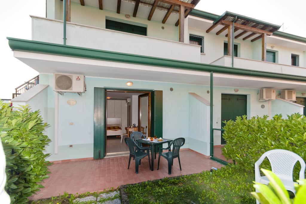Villaggio Cristina Caorle Exteriör bild