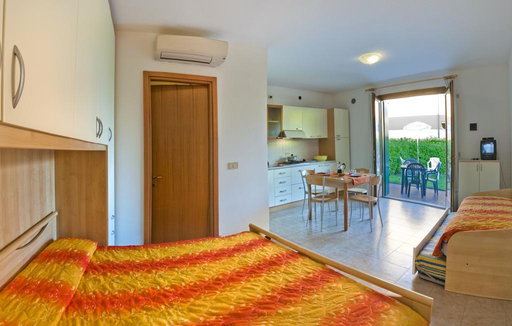 Villaggio Cristina Caorle Rum bild